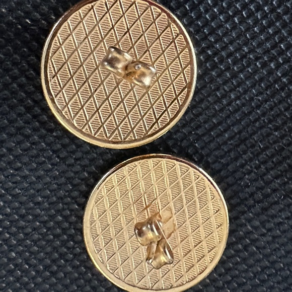 Vintage Damascene Enameled Gold/Black Earrings from Toledo, Spain - Picture 3 of 4